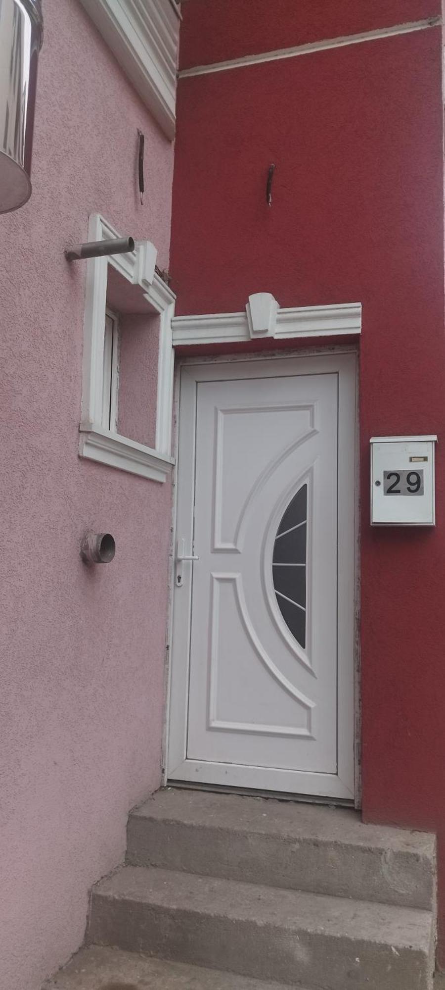 Small Apartment Private Bathroom Strong Wi-Fi 贝尔格莱德 外观 照片